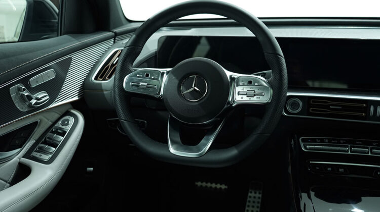 MERCEDES BENZ EQC  400