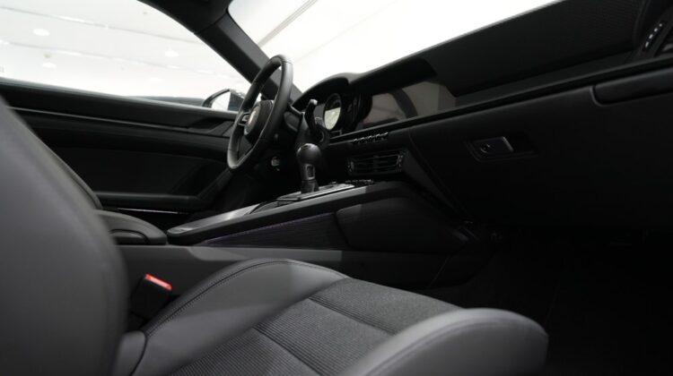 Porsche 911 GT3 Touring Package