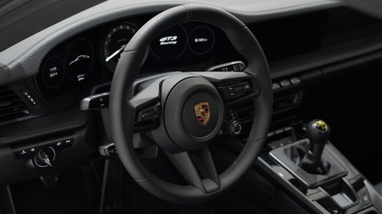 Porsche 911 GT3 Touring Package