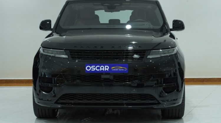 RANGE ROVER SPORT HSE DYNAMIC V6 P400 GCC
