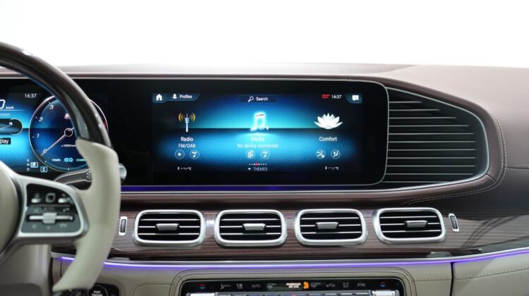 MERCEDES  BENS GLS – 600 MAYBACH