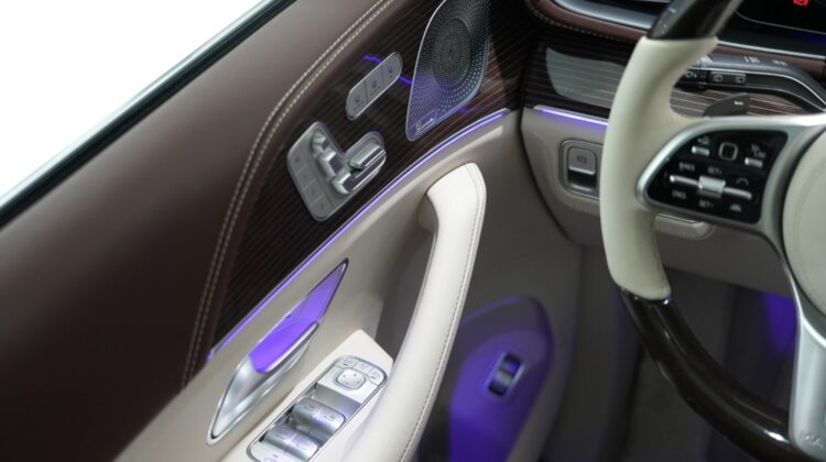 MERCEDES  BENS GLS – 600 MAYBACH
