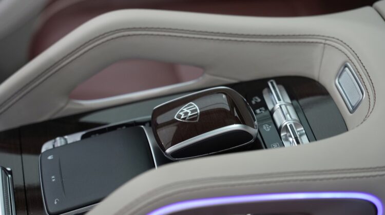 MERCEDES  BENS GLS – 600 MAYBACH