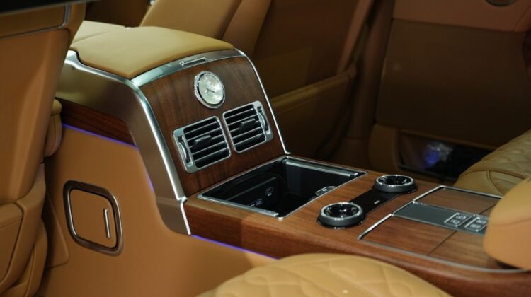 RANGE ROVER SV AUTOBIOGRAPHY LWB SV Bespoke Edition