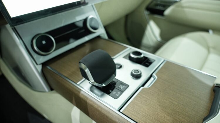 RANGE ROVER HSE P530