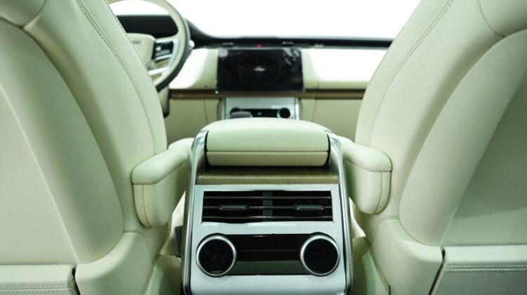 RANGE ROVER HSE P530