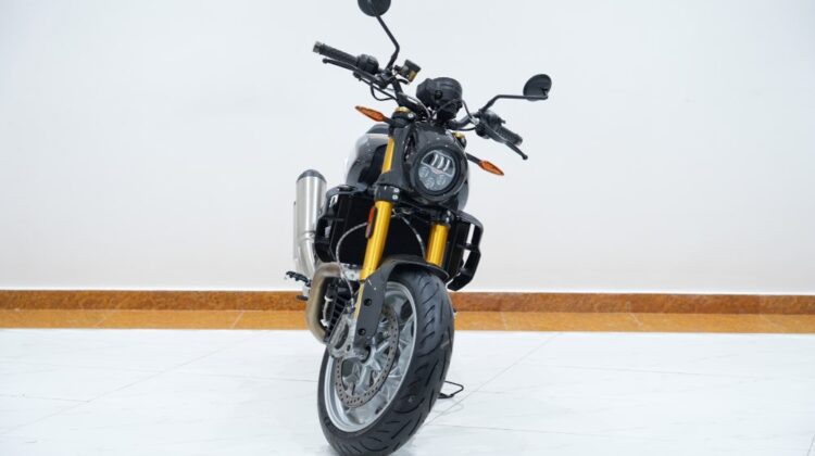 INDIAN MOTORCYCLE  FTR 1200S