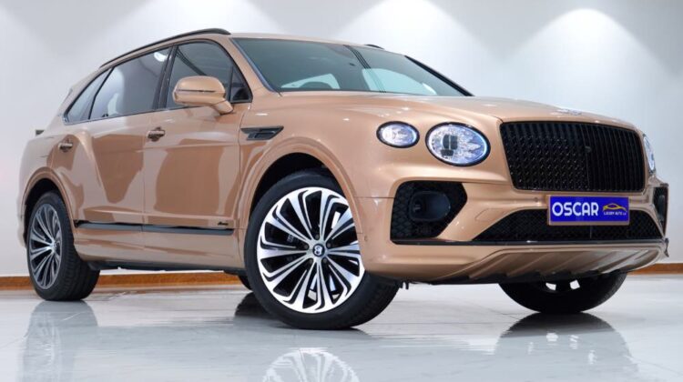 BENTLEY BENTAYGA FIRST EDITION AZURE