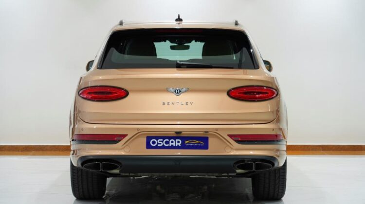 BENTLEY BENTAYGA FIRST EDITION AZURE