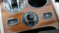 BENTLEY BENTAYGA FIRST EDITION AZURE