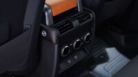 DEFENDER X-DYNAMIC SE 300PS 2.0TC I4 4WD