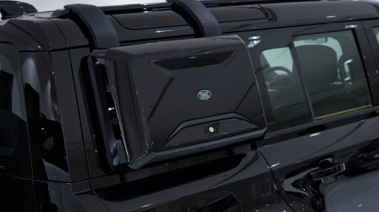 | DEFENDER X-DYNAMIC HSE 400PS AUTO || 2024 || 0 KM || GCC DEALER WARRANTY