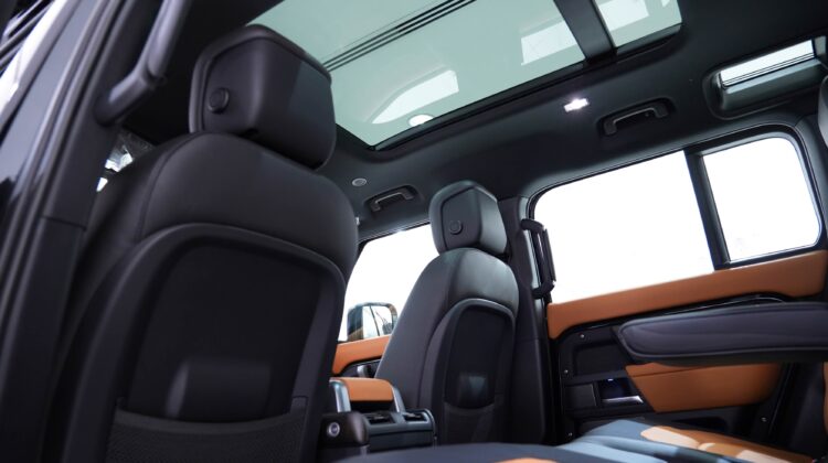 | DEFENDER X-DYNAMIC HSE 400PS AUTO || 2024 || 0 KM || GCC DEALER WARRANTY