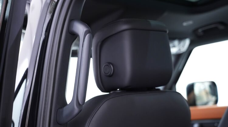 | DEFENDER X-DYNAMIC HSE 400PS AUTO || 2024 || 0 KM || GCC DEALER WARRANTY
