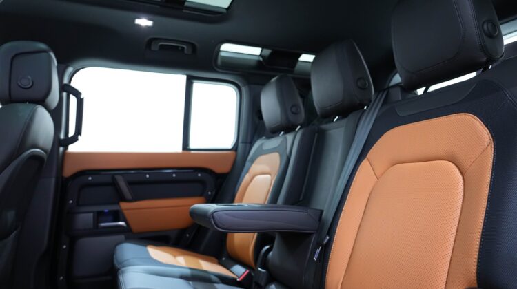 | DEFENDER X-DYNAMIC HSE 400PS AUTO || 2024 || 0 KM || GCC DEALER WARRANTY