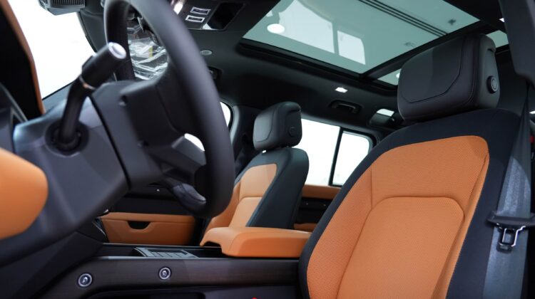 | DEFENDER X-DYNAMIC HSE 400PS AUTO || 2024 || 0 KM || GCC DEALER WARRANTY