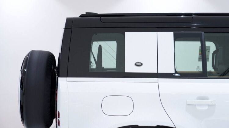 LAND ROVER DEFENDER HSE P400 X-DYNAMIC