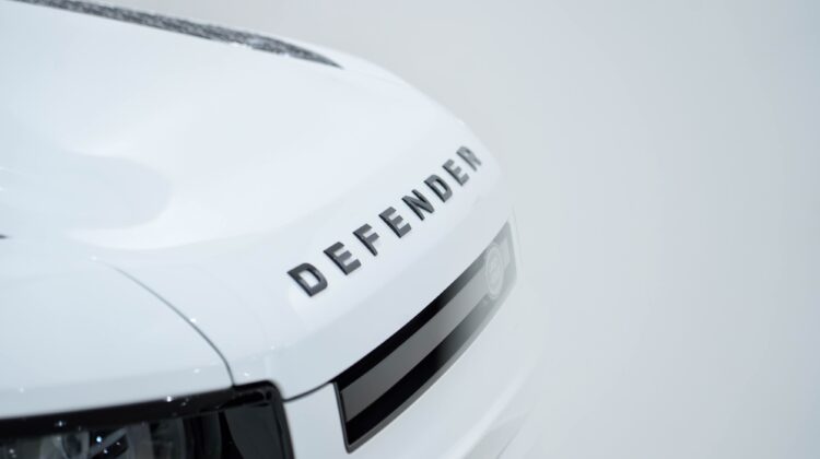 LAND ROVER DEFENDER HSE P400 X-DYNAMIC