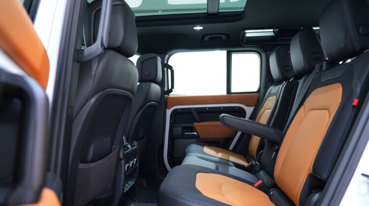LAND ROVER DEFENDER HSE P400 X-DYNAMIC