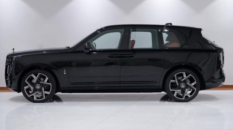 2025 ROLLS – ROYCE CULLINAN BLACK BADGE