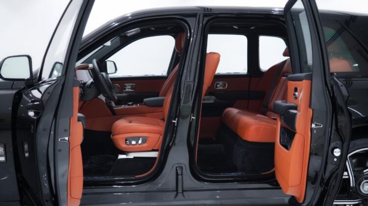 2025 ROLLS – ROYCE CULLINAN BLACK BADGE