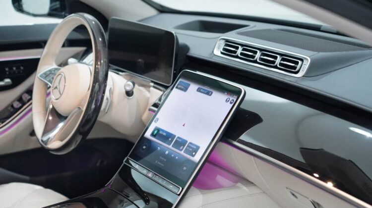 MERCEDES BENZ MAYBACH S-480
