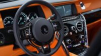 ROLLS ROYCE CULLINAN SILVER BADGE