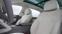 BENTLEY BENTAYGA AZURE FIRST EDITION EWB