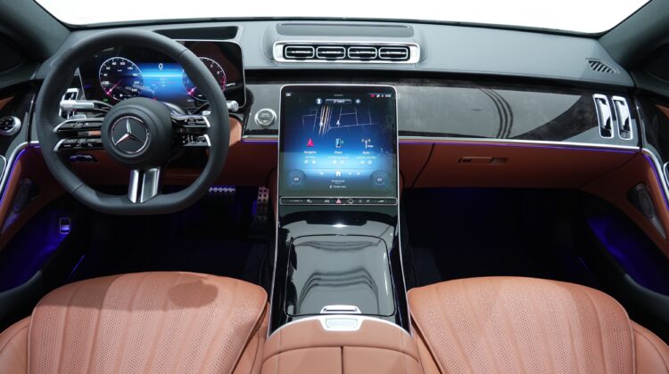 MERCEDES BENZ S 500 2024 3.0TC+E V6