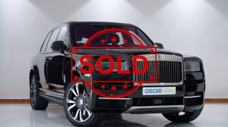 ROLLS ROYCE CULLINAN SILVER BADGE