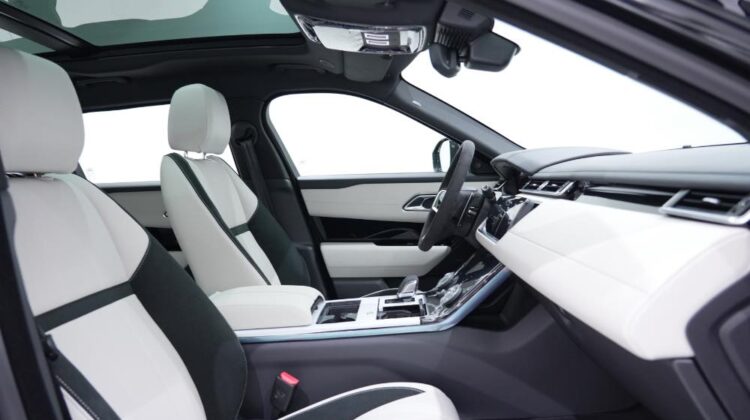 RANGE ROVER VELAR SE P250 R-DYNAMIC