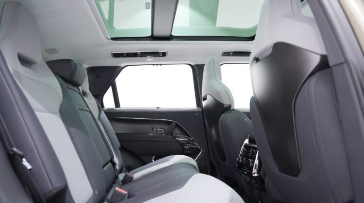 RANGE ROVER SPORT SV P635