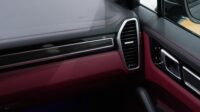 PORSCHE CAYENNE GTS