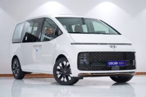 2025 HYUNDAI STARIA 3.5L 7S LUXURY
