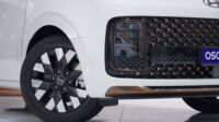 2025 HYUNDAI STARIA 3.5L 7S LUXURY