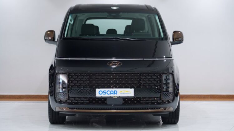 HYUNDAI STARIA 3.5L LUXURY