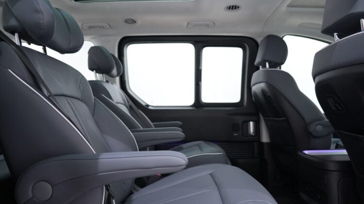 HYUNDAI STARIA 3.5L LUXURY