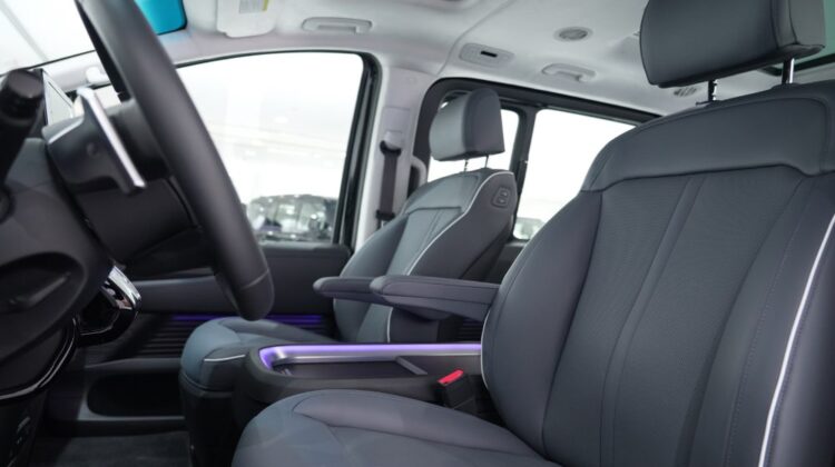 HYUNDAI STARIA 3.5L LUXURY