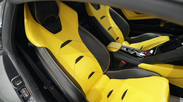 LAMBORGHINI  HURACAN EVO