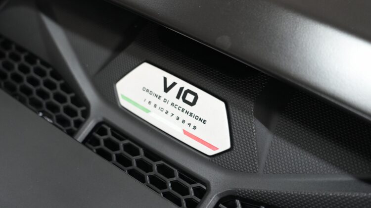LAMBORGHINI  HURACAN EVO