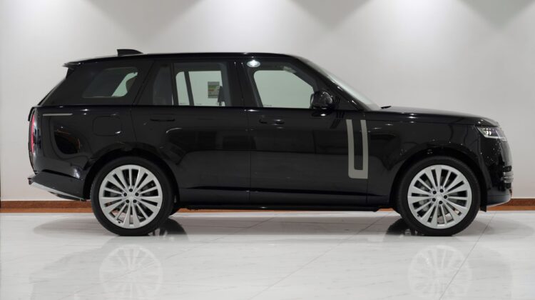 RANGE ROVER  P530 HSE 4.4 V8