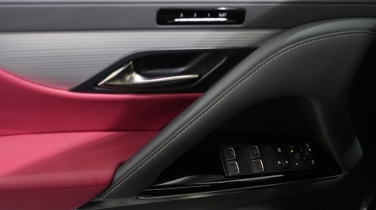 LEXUS LX600 F SPORT