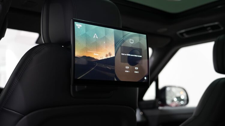 RANGE ROVER SPORT FIRST EDITION P530