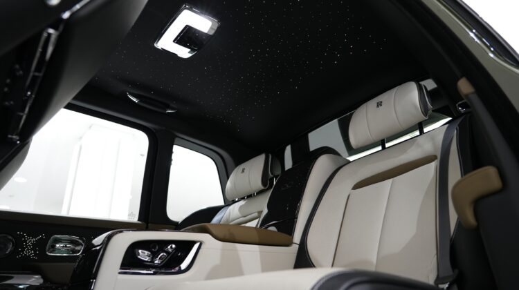 ROLLS ROYCE CULLINAN BLACK BADGE 2024