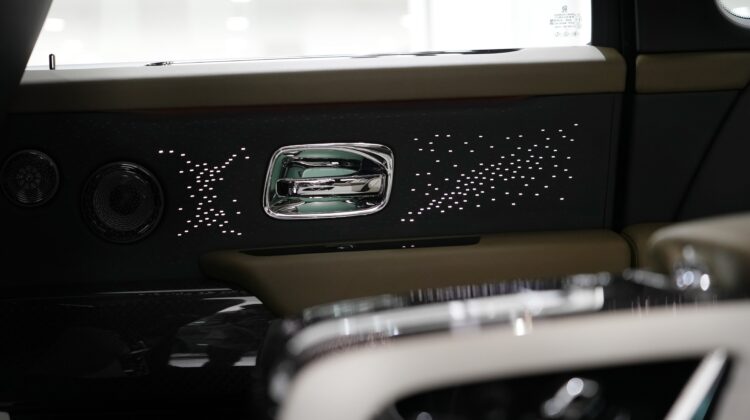 ROLLS ROYCE CULLINAN BLACK BADGE 2024