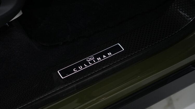 ROLLS ROYCE CULLINAN BLACK BADGE 2024