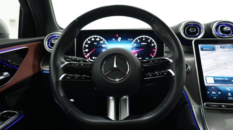 MERCEDES BENZ GLC 200