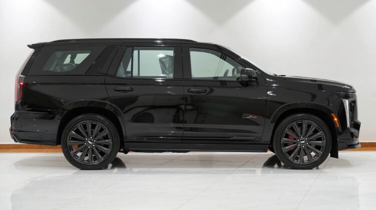 2025 CADILLAC ESCALADE V-Series 6.2L SUPERCHARGED