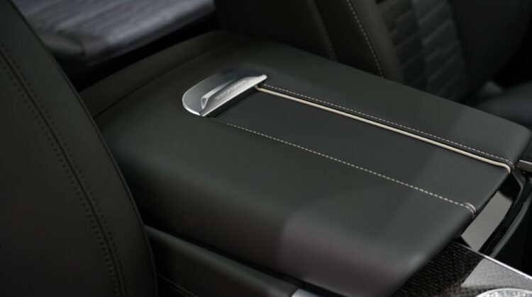 2025 CADILLAC ESCALADE V-Series 6.2L SUPERCHARGED