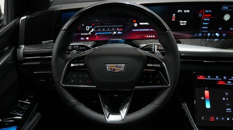 2025 CADILLAC ESCALADE V-Series 6.2L SUPERCHARGED